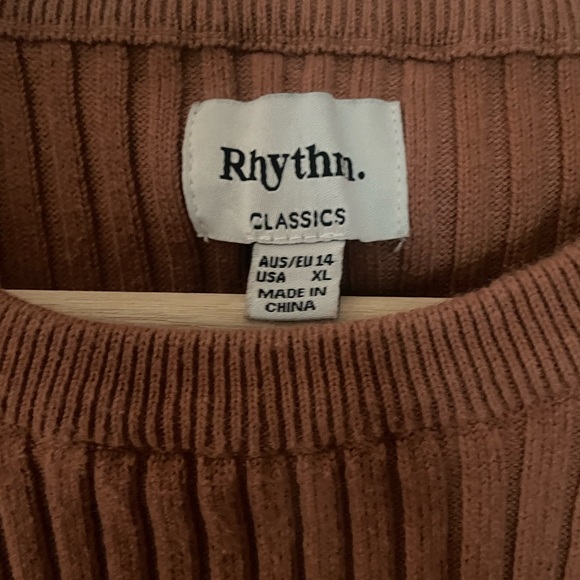 Rhythm Rust Ribbed Long-Sleeve Crewneck - Picture 3 of 5